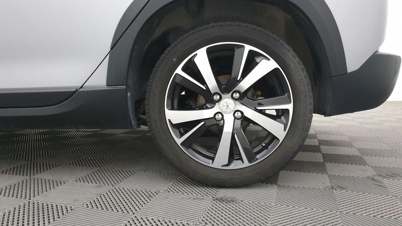 62491.jpg Liberty Auto