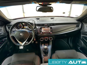 311VO983553I.jpg